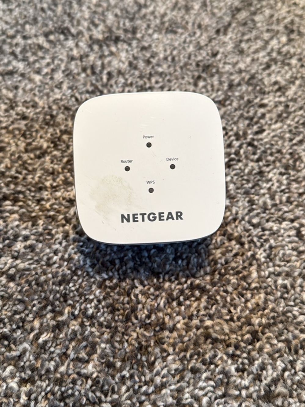 NETGEAR White Wi‑Fi Range Extender with LED Indicators